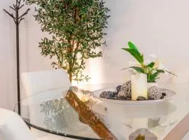 Michael's Seaside Homely Apartment In Varkiza