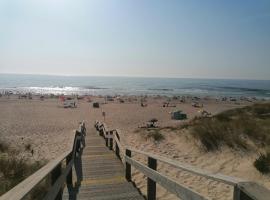 Casa - Dunas da Praia na Tocha，位于托沙的酒店