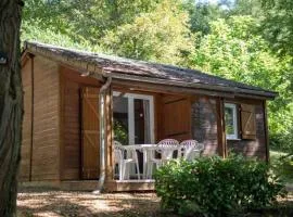 Chalet pour 4 avec Terrasse, Coin Repas Extérieur - 2 Chambres - API-1-52-410