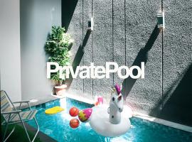 GreysCo Villa Batu Panderman，位于特勒贡的酒店