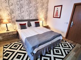 Motel Via Targu Mures，位于Cristeşti的汽车旅馆