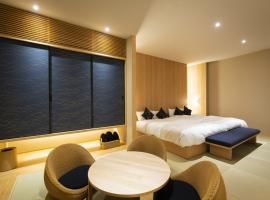 FIRSTCABIN Kyoto Nijojo，位于京都的酒店