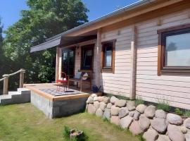 Lüttjes Hus am Stettiner Haff，位于Mönkebude的酒店