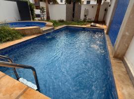 Villa Piscine Jacuzzi Sa&iuml;dia 3 chambres，位于萨伊迪耶的乡村别墅