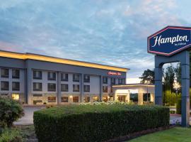 波特兰东部汉普顿酒店，位于波特兰的酒店