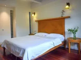 南京两棵枇杷树花园酒店
