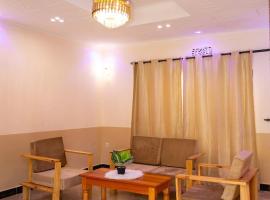 Richard's Road Homestay，位于Boma la Ngombe的住宿