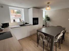 Maison cosy - salle de jeux, cinéma et jacuzzi