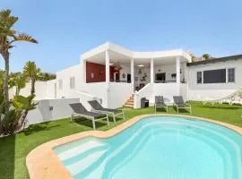 Casa Strelitzia by Escape Home