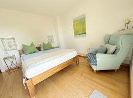 阳光宾馆，位于楚赫维尔的滑雪度假村