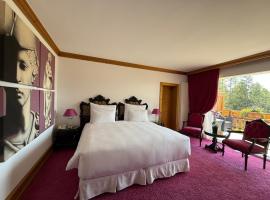 高尔夫宫殿大酒店，位于克莱恩 蒙塔纳的酒店