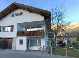Ferienwohnung Falknis In Maienfeld Mit Bergblick