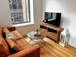 The Urban Hub - Central Leeds, Close to Station