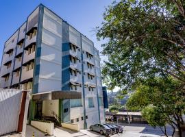 Padom Business Hotel，位于布拉干萨-保利斯塔的酒店