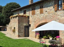 Agriturismo Case Corboli appartamento Utimio，位于托迪的酒店