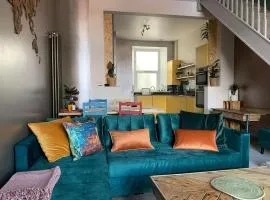 Large Cornish 2-bed apartment near Fistral Beach