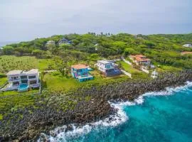 Oceanfront Coral View Home