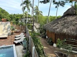 Templo Retreat, 5 Units, Pool, Yoga Dojo, Icebath, Sauna