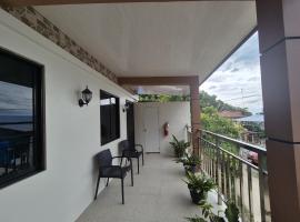 Eagles Nest Beach Resort Room 3，位于萨马尔的酒店