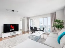 Luxury Downtown Retreat Condo in Prime Location