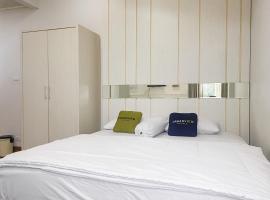 Urbanview Hotel Hakobox Syariah Lampung by RedDoorz，位于班达楠榜的带停车场的酒店