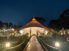 Sanctua Luxury Glamping Resort
