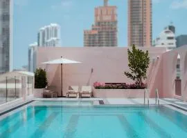 Away Bangkok Sukhumvit