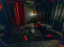 Le Donjon de la Garonne Suite BDSM