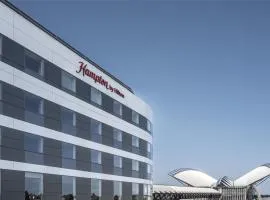 Hampton By Hilton Lyon Airport