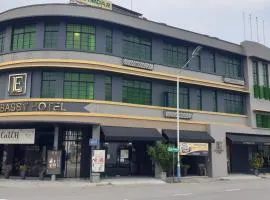 Hotel LE EMBASSY