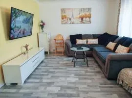 Holiday home with private Garden and mountain view