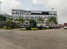 Atour Hotel