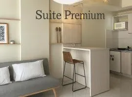 Moderna Suite GPT con piscina