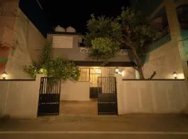 Eden Garden By Jolly Homes