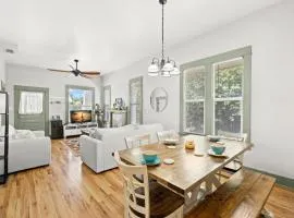 NEW Lakeland Landing - Adorable Bungalow In Prime Location