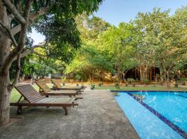 Tropicara Resort，位于锡吉里亚的Spa酒店