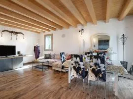 with free parking at the Corte dell'Angelo