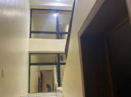 KIGALI DYNAMICs HOMES AND HOTEL，位于基加利基加利国际机场 - KGL附近的酒店