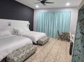 Tanjung Chap Beach Resort，位于巴佐的酒店