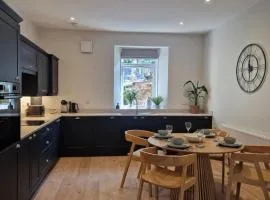 City Residence Free Parking