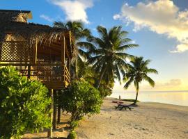 帕拉蒂斯湾旅舍，位于阿鲁坦加的酒店