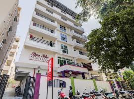 Hotel O JNTU college Near LULU mall, KPHB Colony.，位于海得拉巴的酒店
