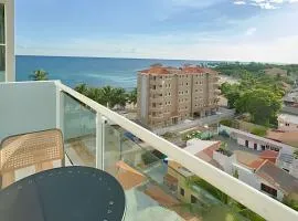 Beachside 1BDR Dreamy Apt.| BBQ + Pool & Sea View