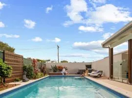 Wurtulla Seabreeze Sanctuary - Pool Spa & PF