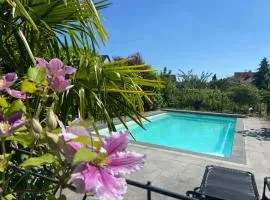 Villa "La Tourelle" avec piscine privée