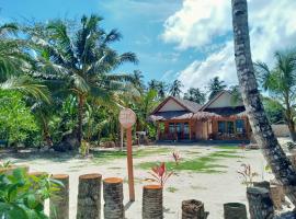 Bintang Left Homestay Mentawai，位于Katiet的别墅