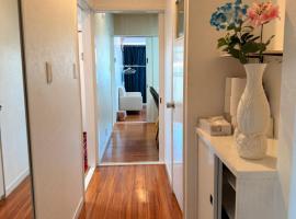 SUN PALACE Fussa，位于福生市的酒店