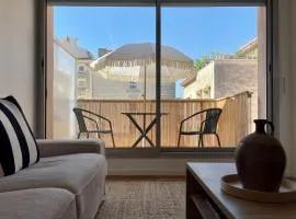 Grand appartement intra-muros, clim, calme, ascenseur