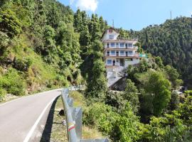 FORTUNE HEIGHTS DALHOUSiE，位于戴尔豪斯的酒店