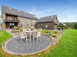 Green Hillside Apartment-Petit Wilogne